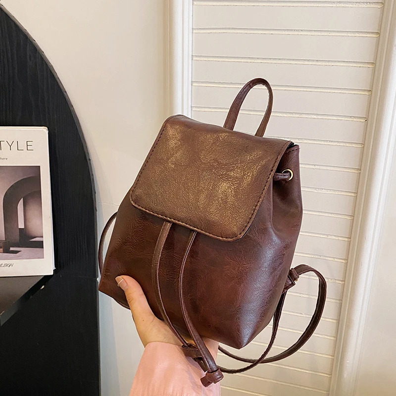 Small Drawstring Flap Backpack for Women Mini PU Leather Textured Schoolbag Vintage Travel Shoulder Bag Girls Backpacks 240725