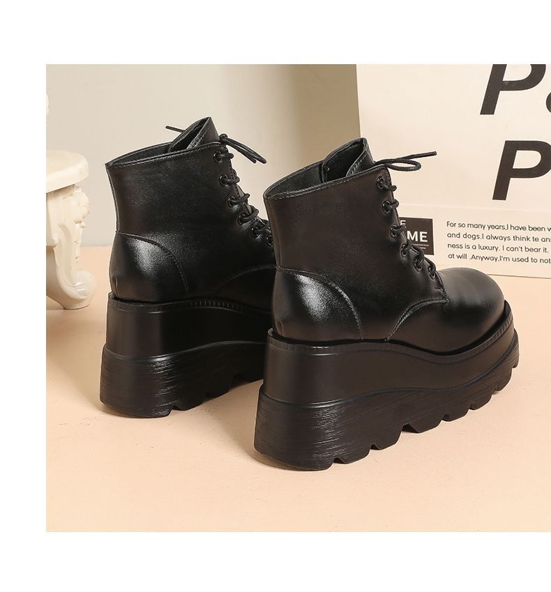 Ladies' high-heeled British style sloping boots
