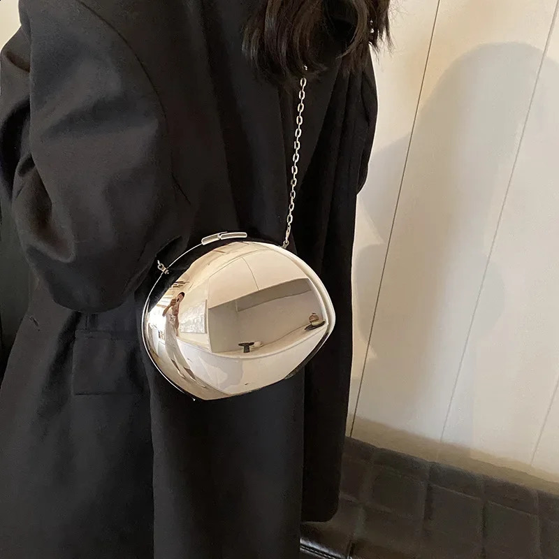 Acrylic Shell Shape Clutch Bag Gold Silver Women Evening Party Cute Shiny Metal Shoulder Crossbody Bags Small Purse y240925