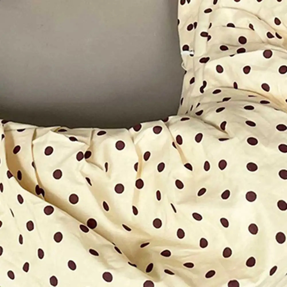 Womens fashion lingerie large capacity polka dot retro cross body bag fully matched pleated garbage for outdoor travel 240726