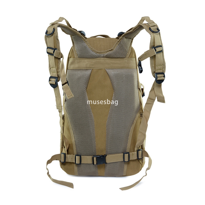 New men's attack bag multi-functional commuter sports travel package outside the military camouflage double shoulder tactical backpack