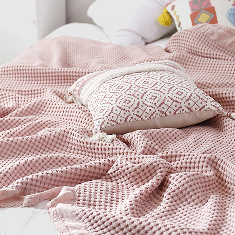 100% Cotton Soft Bed Plaid Home Japenese Knitted Blanket Corn Grain Waffle Embossed Summer Ruffles Warm Plaid Throw Bedspread 240726