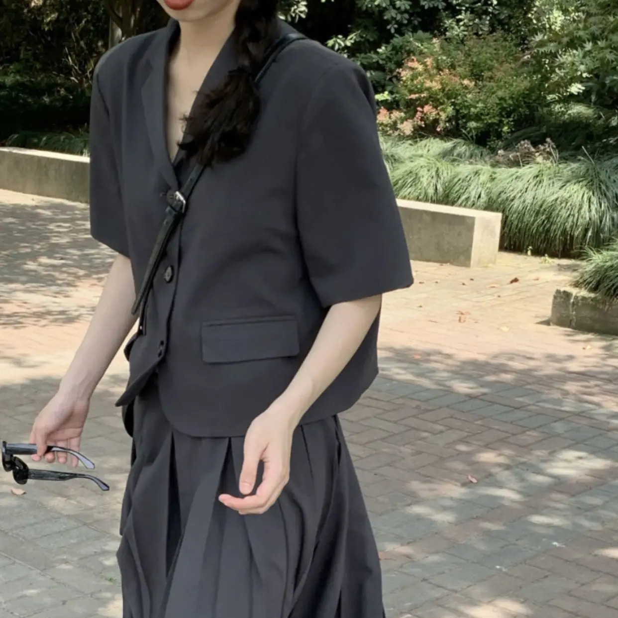 Womens Summer Set Fashion Two Piece Short Suit CoatMid Length Pleated Skirt 240727