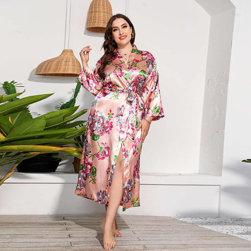 Hot selling imitation silk pamas in Russia and the United States large-sized long sleeved home clothing for women with leopard print weighing 250 poun