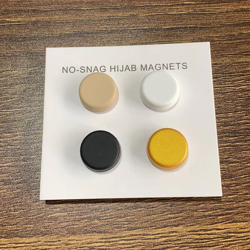 Spray painted circular magnetic buckle scarf buckle collar clip magnetic suction buckle brooch scarf shawl fixed anti light magnetic buckle 1 piece/4 