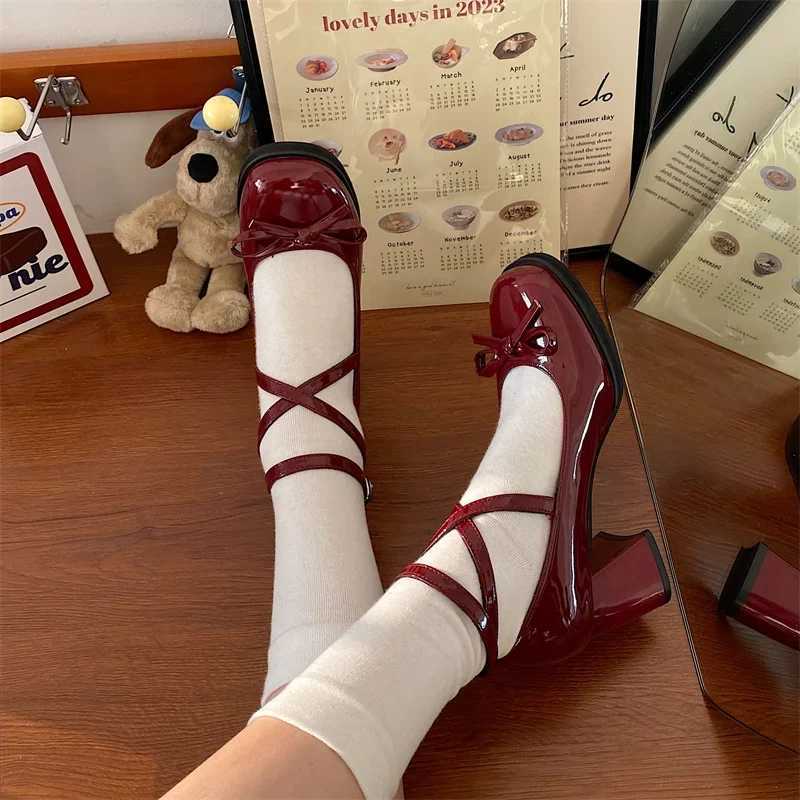 High Quality Red Mary Jane Womens Pump Thick High Heels Womens Lolita Square Toe Shoes Spring Fi Party Leather Womens Shoes New T241024
