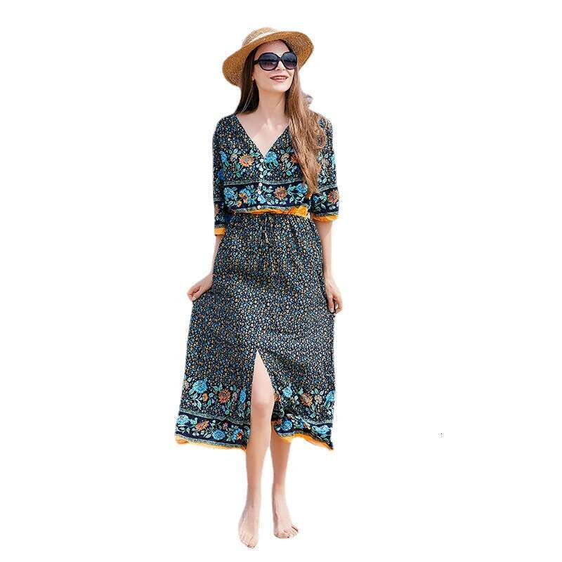 Hot Selling Large Size Seaside Vacation V-neck High Waisted Dress with Slit at Bottom and Loose Middle Length on the Beach Waist High Waist Dress Deni