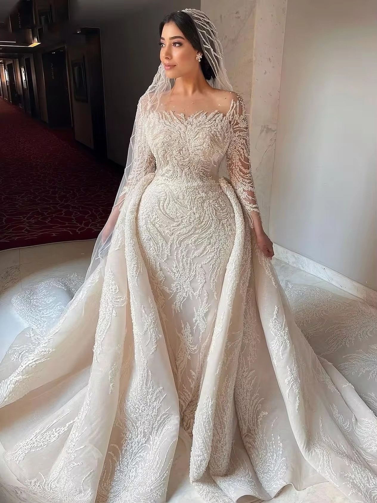 2025 Ivory Lace Illusion Long Sleeve Wedding Dresses With Overskirt Train Plus Size Formal Bridal Party Gowns