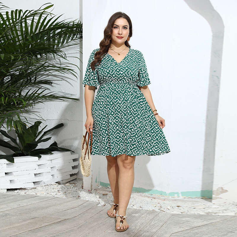 New Hot Selling Sexy V-neck Short Sleeved Dress in Plus Size with Elastic Waist for Slimming Effect Mid Length Skirt Sexy Dress Waist Sexy Lace Dress