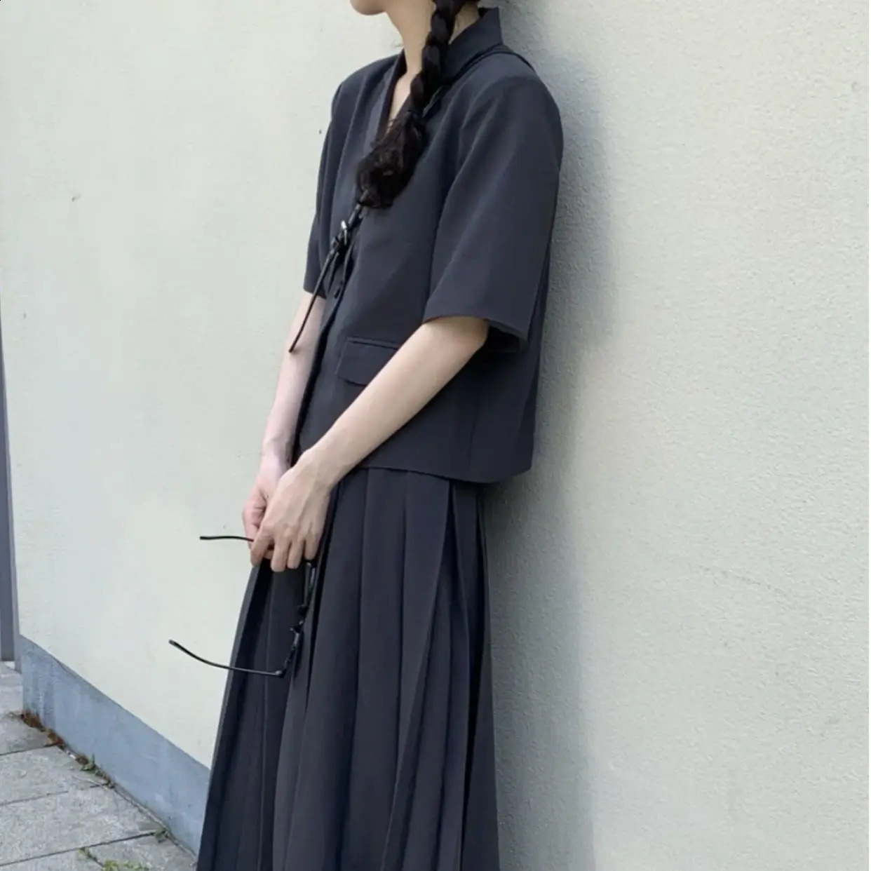 Womens Summer Set Fashion Two Piece Short Suit CoatMid Length Pleated Skirt 240727