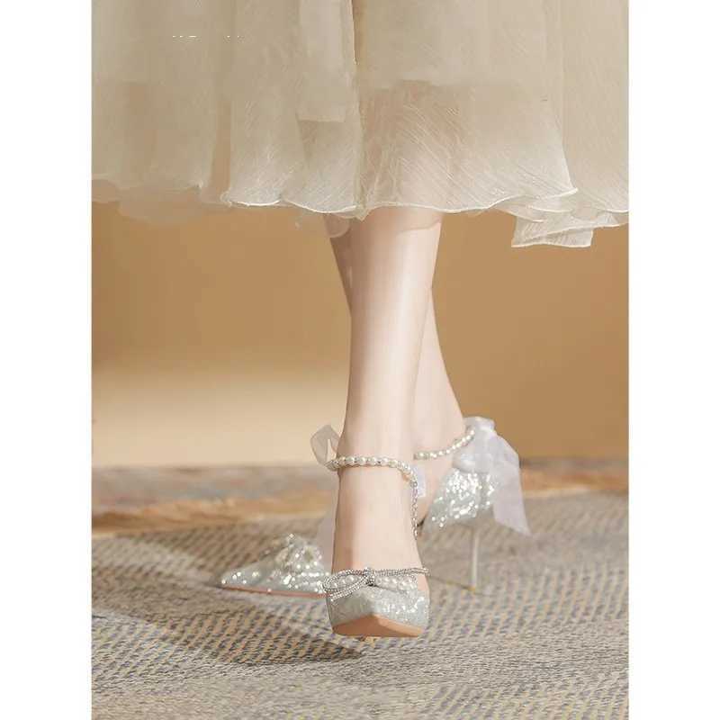 High Quality Sier Heels Bow Shoes Womens Trend Elegant High Heels Pump Pointed Toe Bling Pearl Party Womens Wedding Dance Shoes T241024