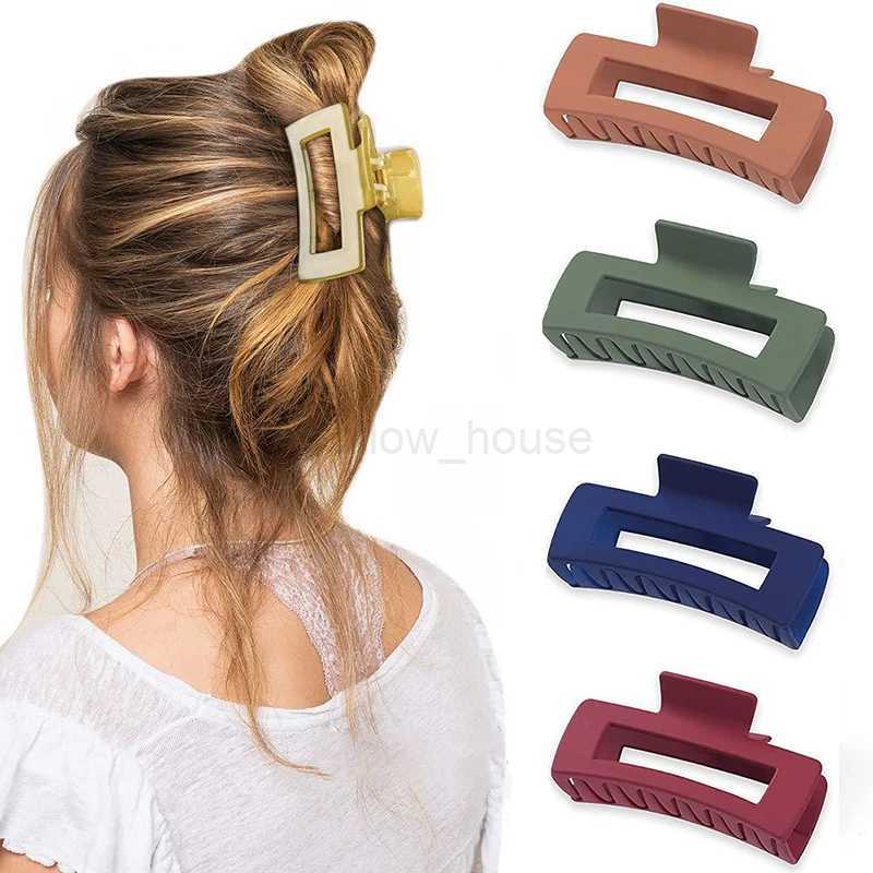 2024 New Korean Women Matte Hair Claws Hair Clips Headwear Large Size Hairpin Crab Barrette Fashion Ornament Hair AccessoriesL240727