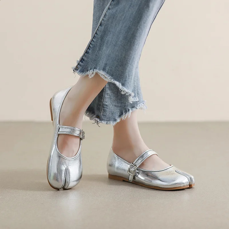 Women's Leather Split Toe Tabi Flats: Mary Jane Ninja Flats, Ankle Strap, Plus Size