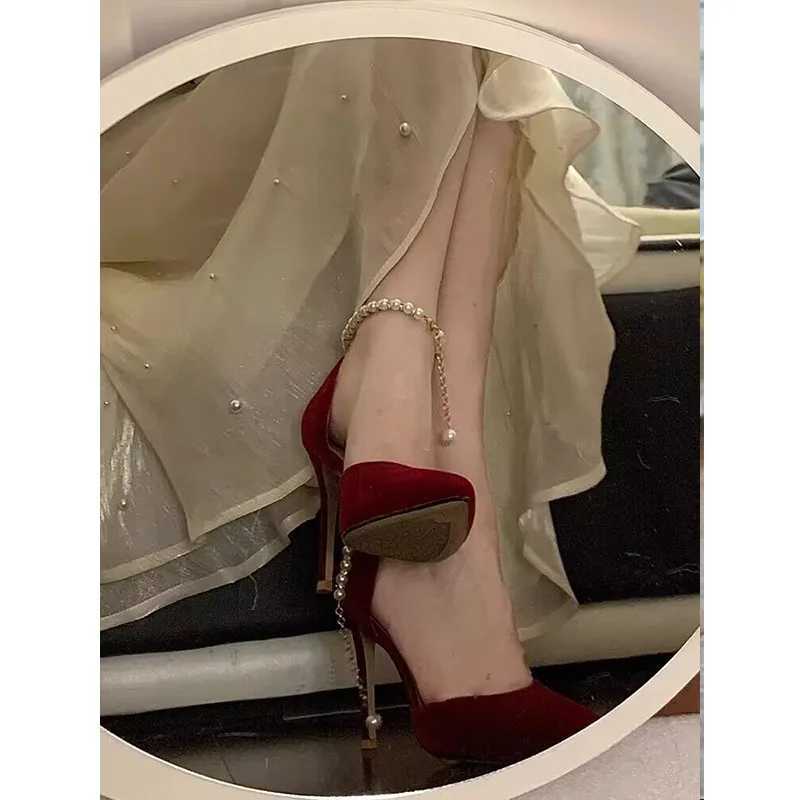 High Quality Pointed Toe Stiletto Womens Shoes Metal Buckle Shoulder Strap Sexy Womens Shoes Wedding Shoes Bridal Womens Shoes Red High Heels T241024