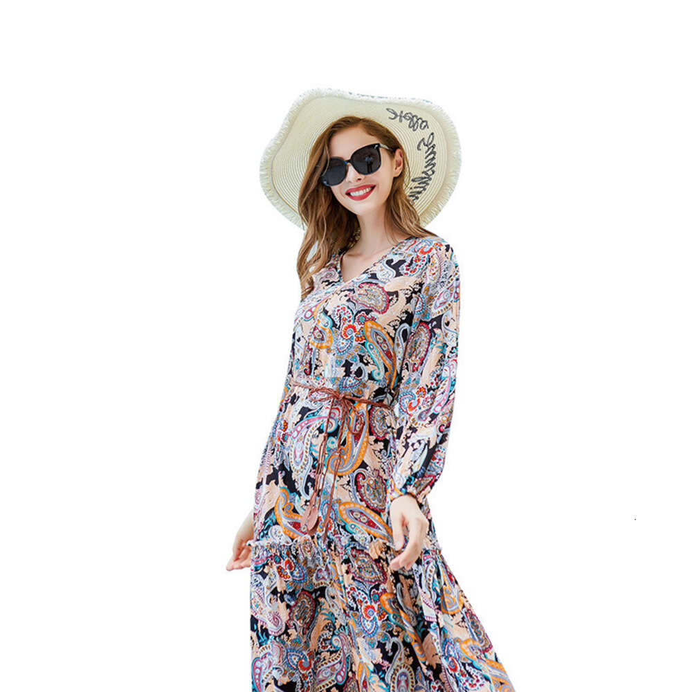 Hot Selling in the United States Plus Size Printed Dress Long Sleeved Pellis Holiday Dress Autumn Dress Women Self-cultivation Temperament Short Lace 