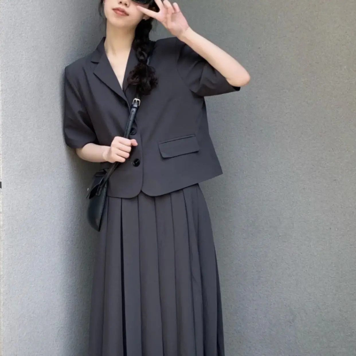Womens Summer Set Fashion Two Piece Short Suit CoatMid Length Pleated Skirt 240727