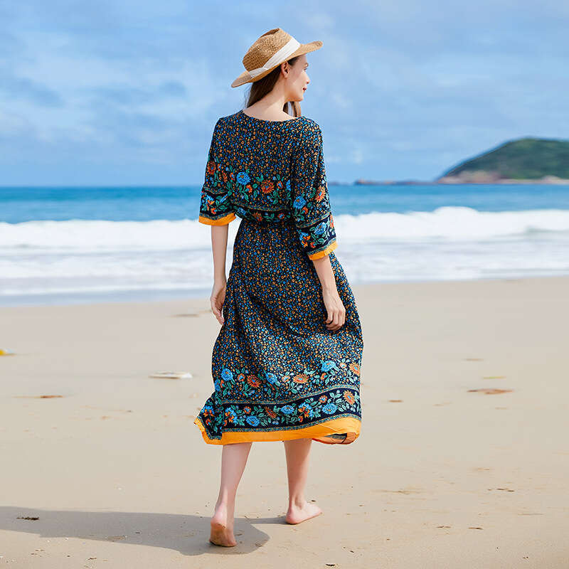 Hot Selling Large Size Seaside Vacation V-neck High Waisted Dress with Slit at Bottom and Loose Middle Length on the Beach Waist High Waist Dress Deni