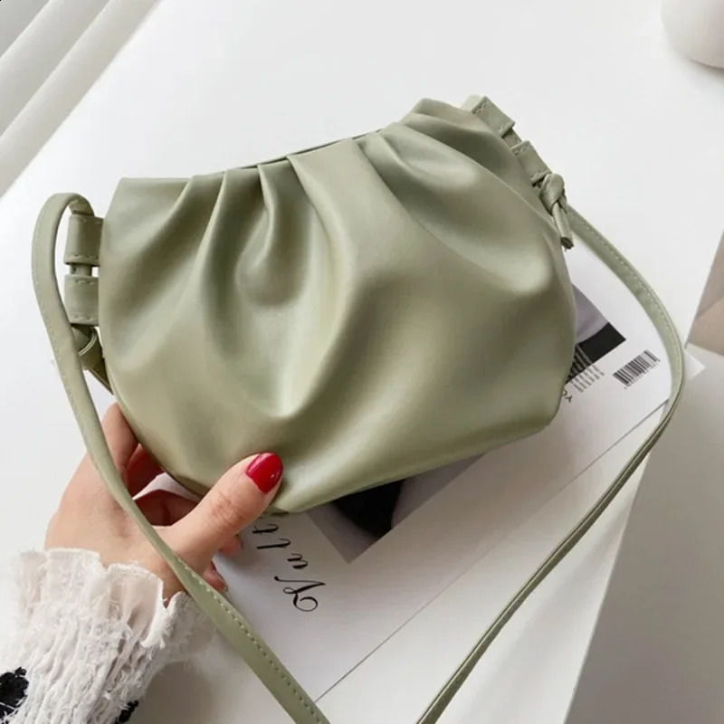 Small Bag Spring Summer Slanting Cross Trend Hundred Womens Dumpling Clouds mini Coin Pleated Crossbody 240727