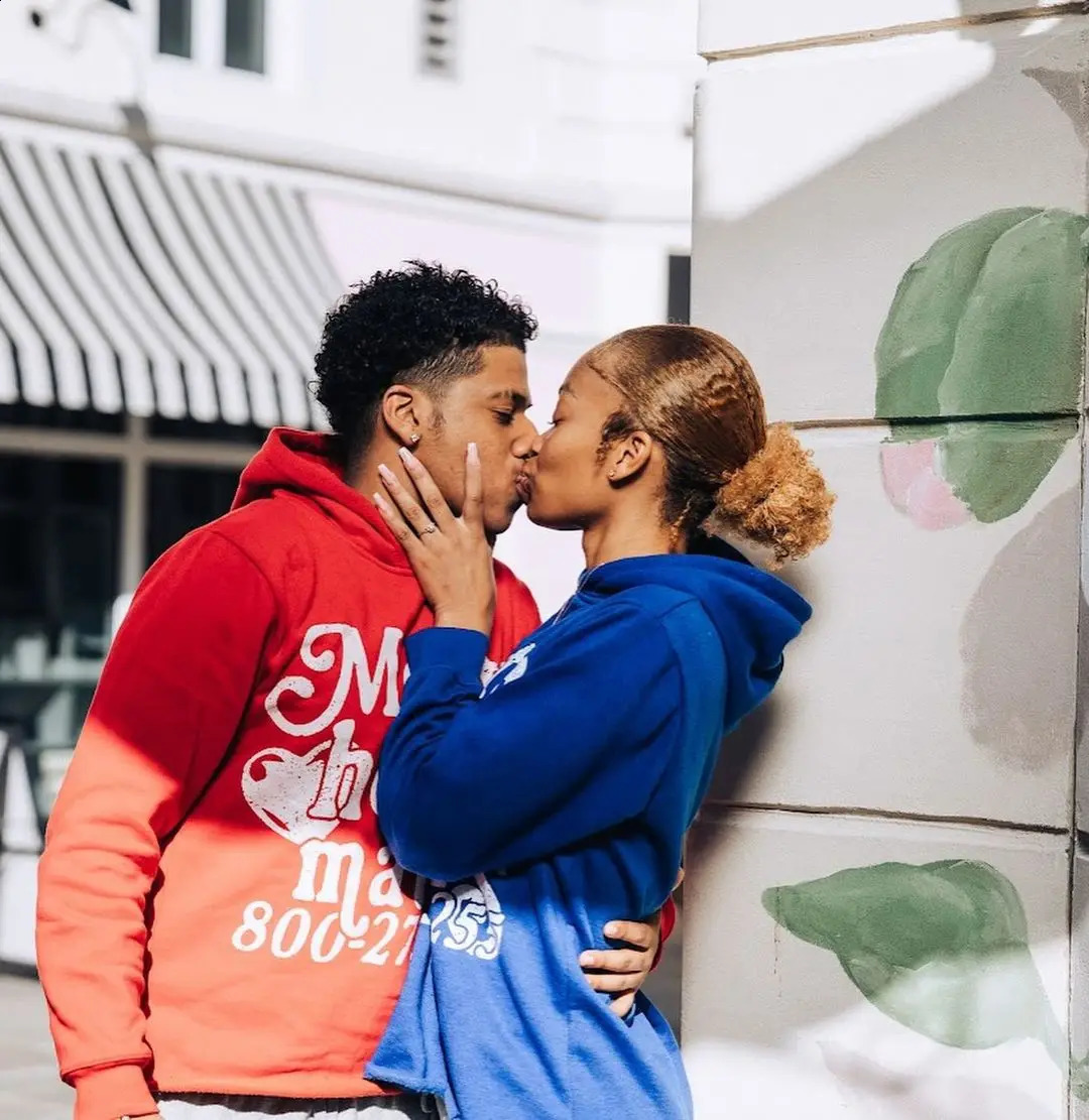 Retro street Mental Health Matters hoodie mens and womens long-sleeved casual loose y2k Couples clothing sweatshirts 240717