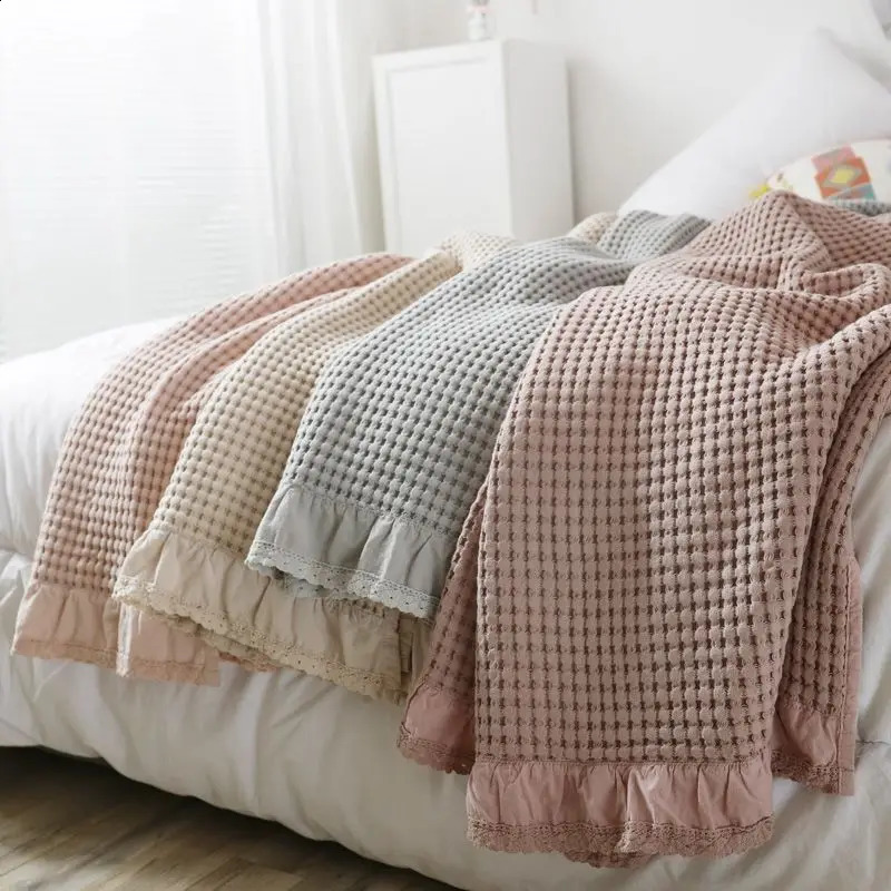 100% Cotton Soft Bed Plaid Home Japenese Knitted Blanket Corn Grain Waffle Embossed Summer Ruffles Warm Plaid Throw Bedspread 240726