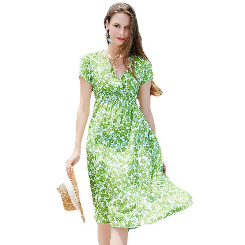 Hot Selling Floral Dress in the Continent Small and Fresh Elastic Waist Midi Skirt V-neck Swing Collar Print Seaside Vacation Style Oversize Dress BOH
