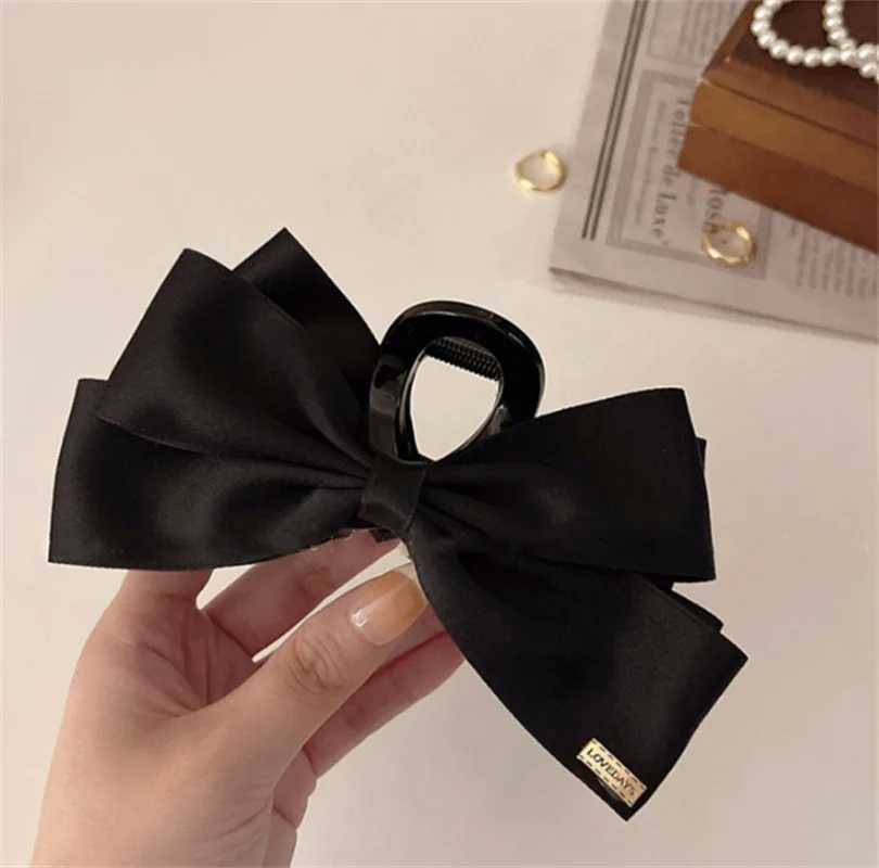 New Large Black Fabric Bow Grab Hair Clips Womens New Korean Style Hairpin Fashion Shark Cawl Clips Girls Hair AccessoriesL240727