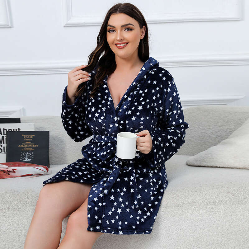 Hot selling flannel plus size pajamas for warm home wear in Nordic countries weighing 200 pounds can be worn with a horizontal bathrobe