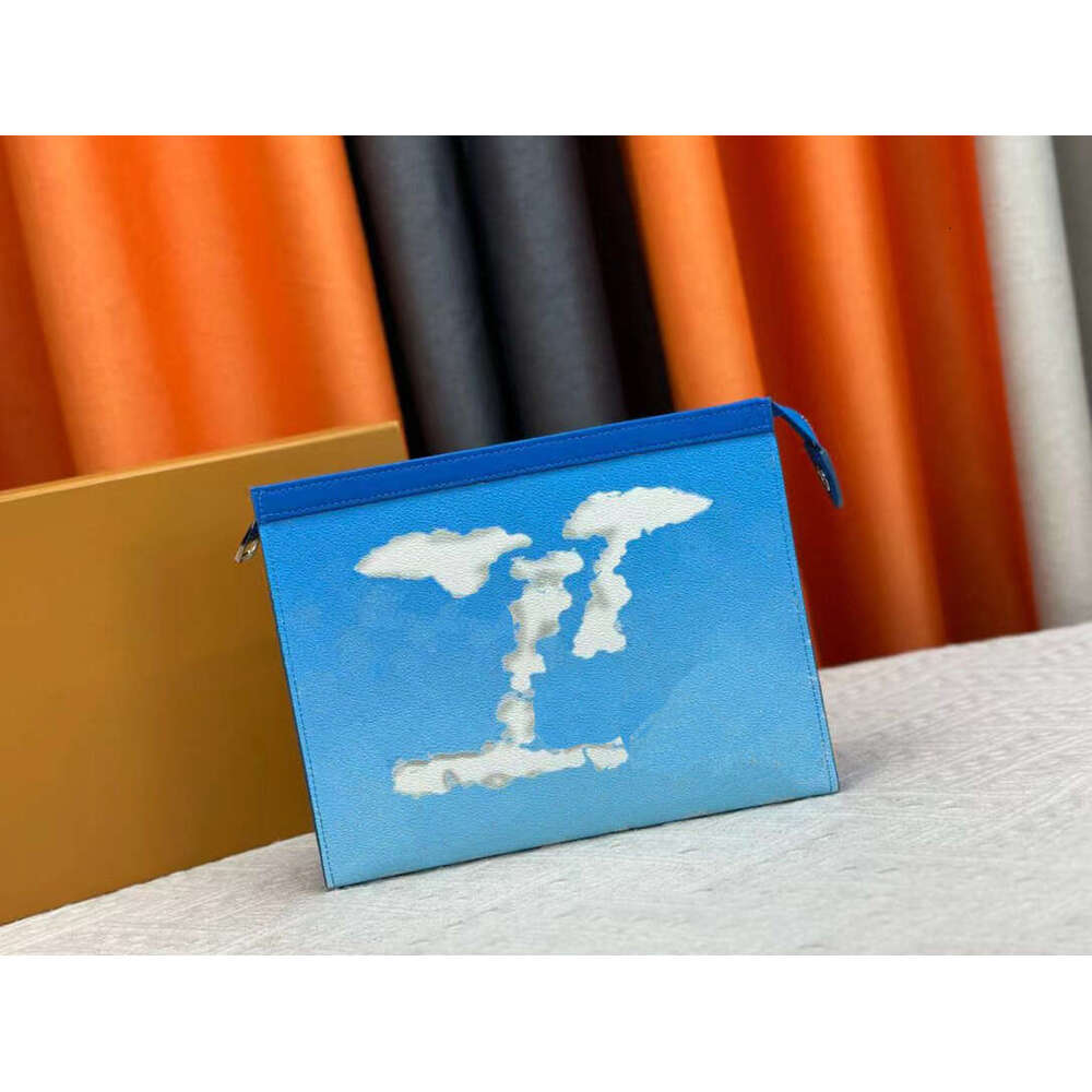 Designer Clutch Bags Man New Toiletry Kits Fashion Womens Handbags High Quality Leahter Multicolor Blue Hand Bag