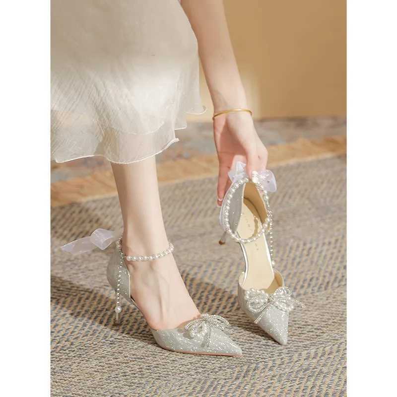 High Quality Sier Heels Bow Shoes Womens Trend Elegant High Heels Pump Pointed Toe Bling Pearl Party Womens Wedding Dance Shoes T241024