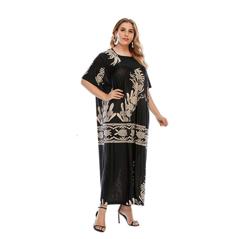 Large size womens casual dress with printed large hem home clothing weighing 250 pounds can be worn
