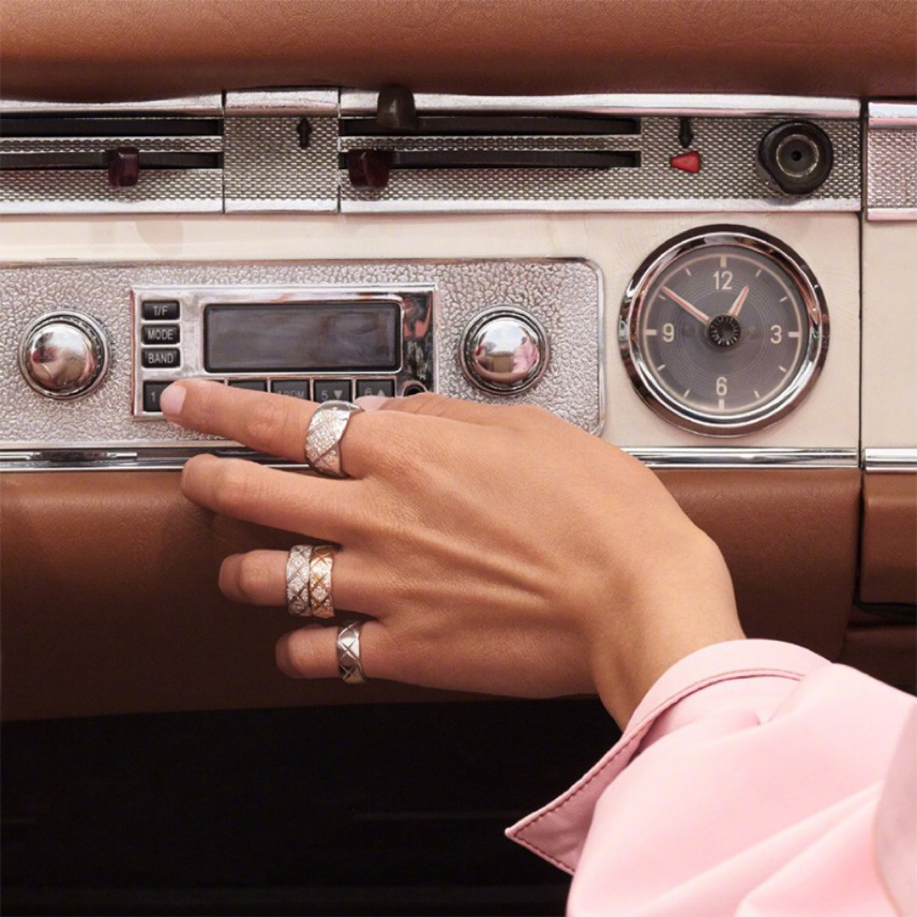 High quality Sier Crush Rings Gold Emed Rhomboid Dias Ring Quilted Pattern Lends Graphic Shapes Original Collection Never Fade Women Jewel Gift