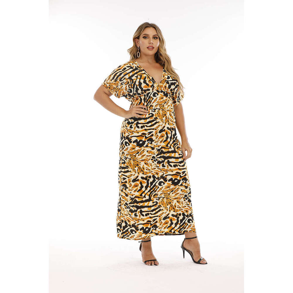 Large Size Leopard Print Fashion Dress Chubby Girl V-neck Slimming Long Skirt 200 Pounds Can Be Worn Temperament Self-cultivation High Waist Dress