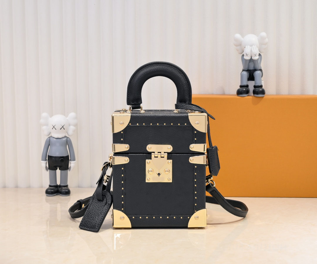 The Camera Box Black Fashion Designer Bag Men and women's Vintage Print Camera Bag Mini Portable Shoulder Bag Multi-function wallet Card bag Totes bags vintage Denim