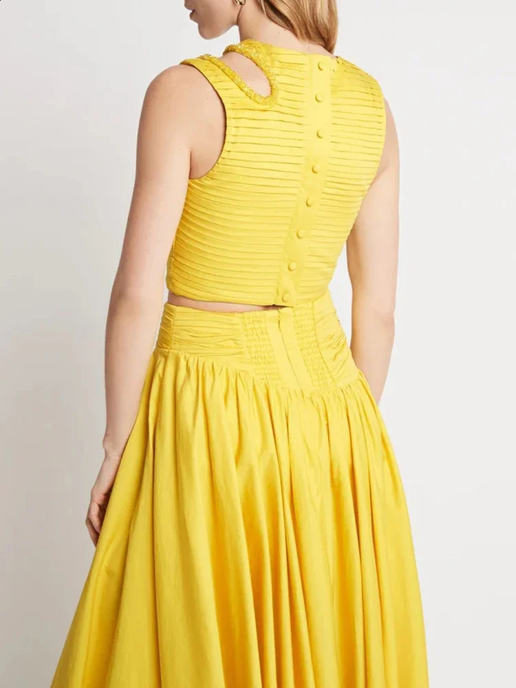 Sleeveless Pleated Crop Top and Irregular Hem Pleated Skirt Two-Piece Set for Women