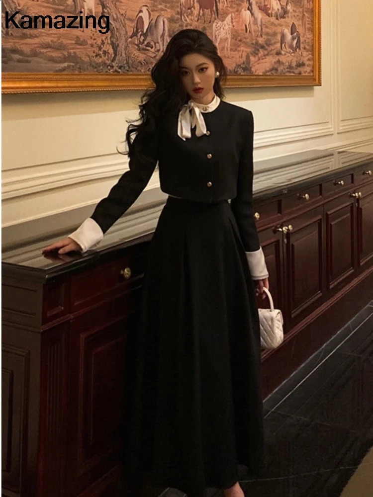 Women Elegant Korean 2 Piece Set Autumn Trend Lace Up Single Breasted Blazer Hight Waist Skirt Suit Office Lady Black Outfits 240727wtt