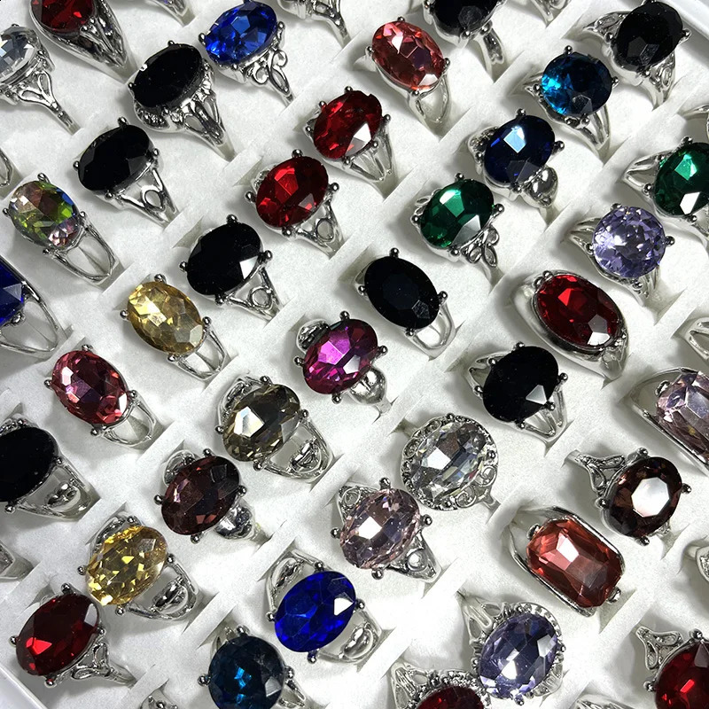 50 piecesbatch factory wholesale womens alloy finger rings multicolor gemstone colored crystal zirconia 240723