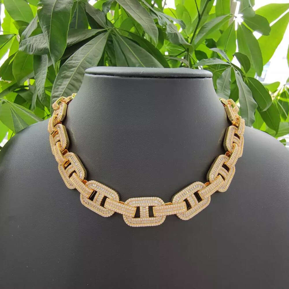 Hip Hop Rapper Cuban Chain 22mm Two Tone Baguette Moissanites Ice Out Men Cuban Chain Link Necklace