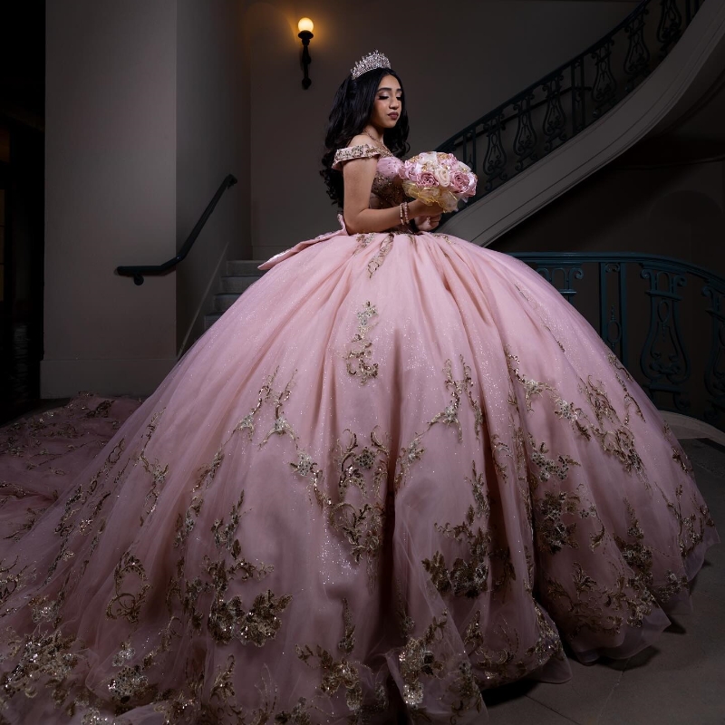 Pink Quinceanera Ball Gown Off The Shoulder Sequined Gold Appliques Beads Birthday Dress Lace Up quinceanera de 15 anos