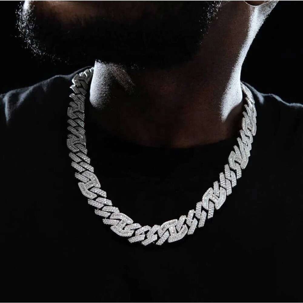 Hiphop Moissanite Necklace 925 Sterling Silver Prong Setting Baguette Diamond Gold Plated Iced Out Vvs Moissanite Cuban Chain