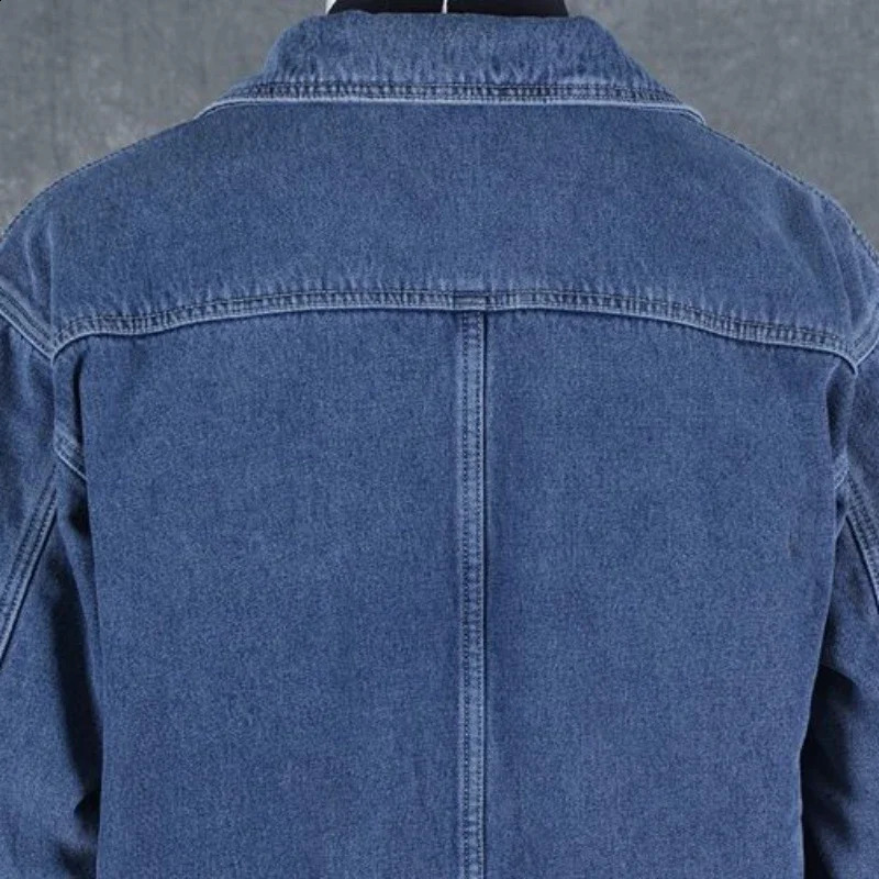 Mens denim jacket with padding wool mens jeans Coats elastic black warm wide shoulders a and fashionable piece 240824