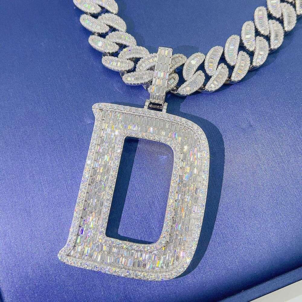 Hiphop Bling d Color Baguette Moissanite Diamonds 925 Silver Big Initial Letter Necklace