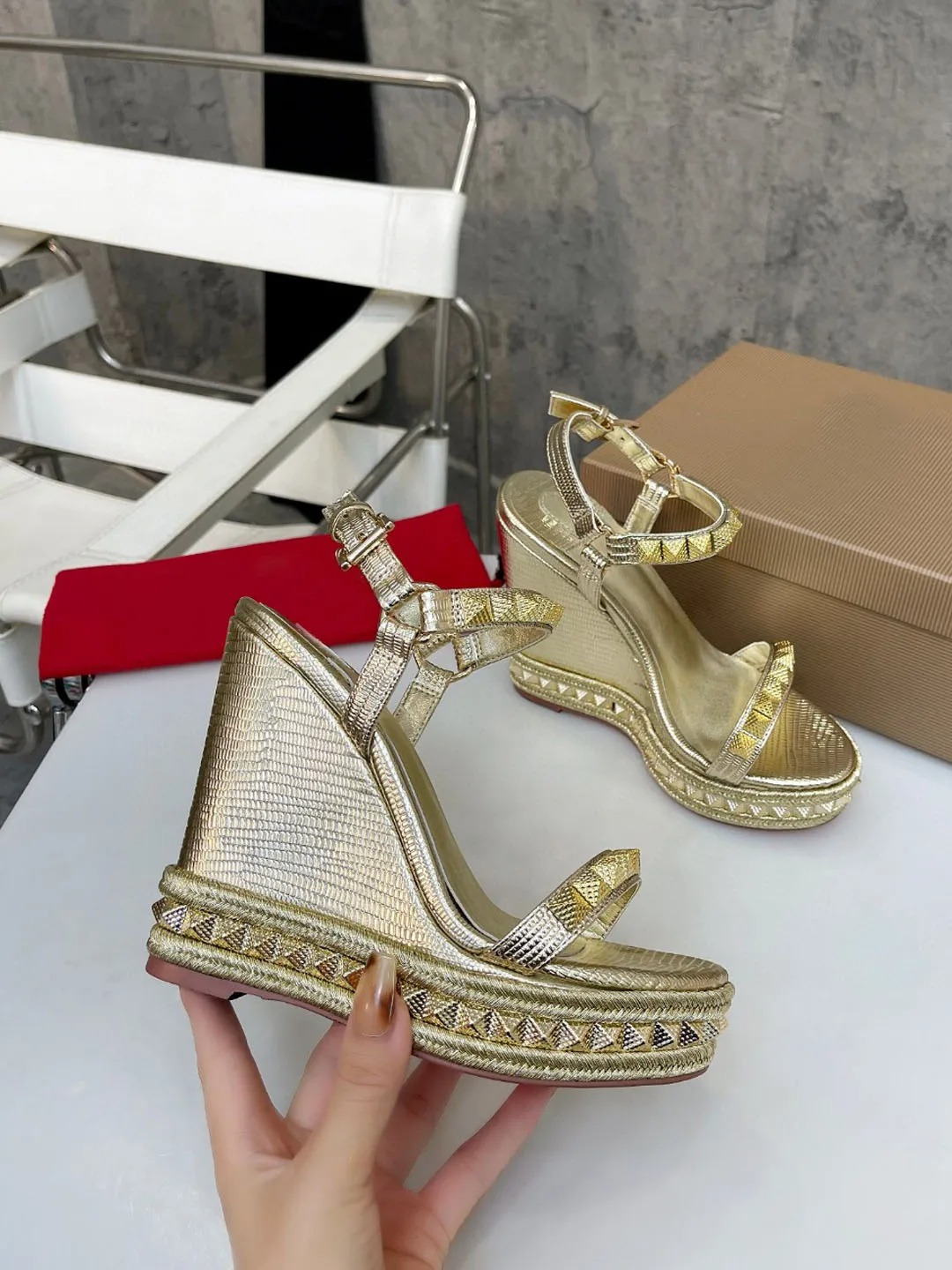 Designer Platform Shoes Womens Rivets Sandals High Heel Shoes Slope Heel Sandals Comfortable and Versatile Thick Sole Beach Shoes