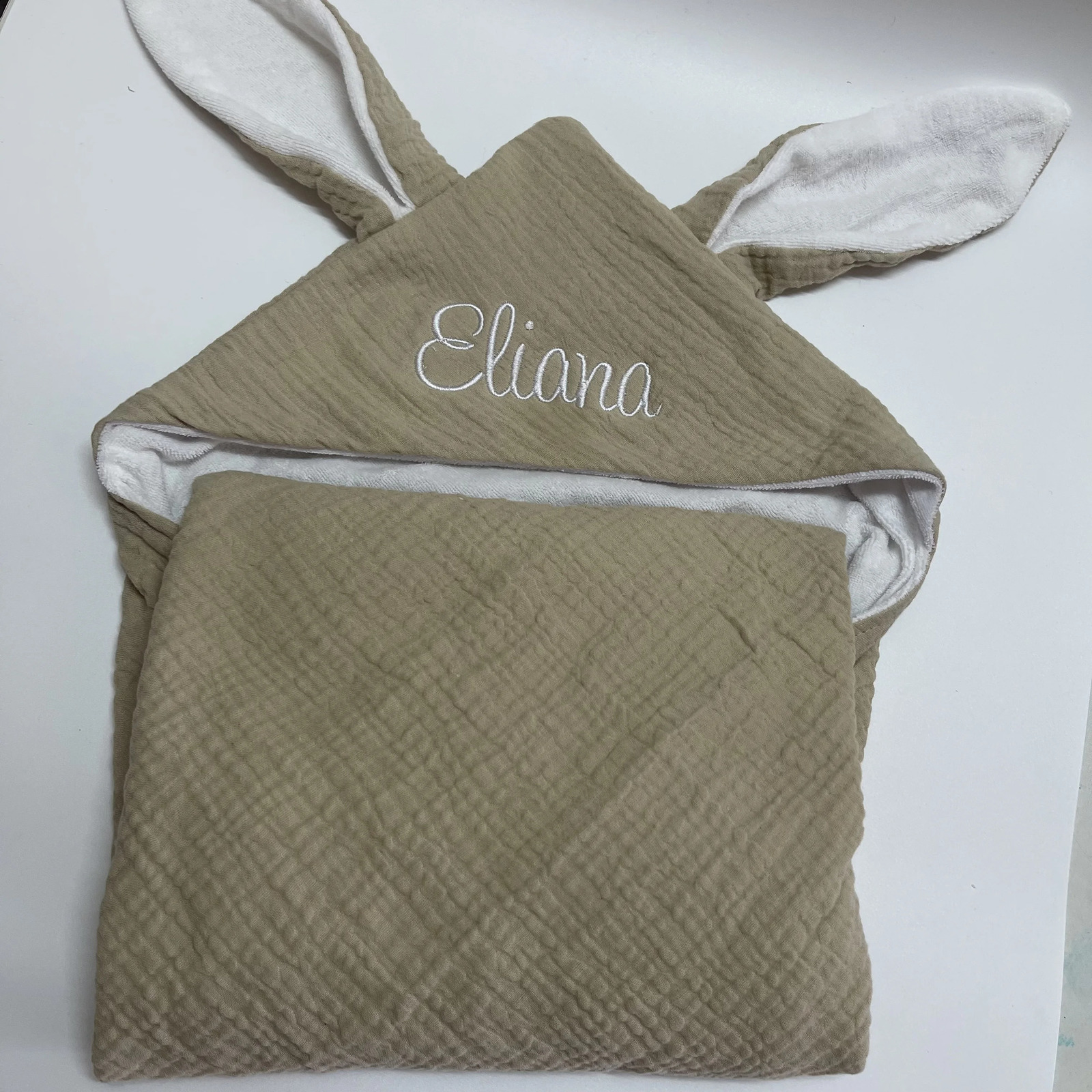 Personalized Name Baby Bath Towel Pure Cotton Double Layer Gauze Baby Cloak Rabbit Ear Towel Boys and Girls Hooded Bathrobe 240712