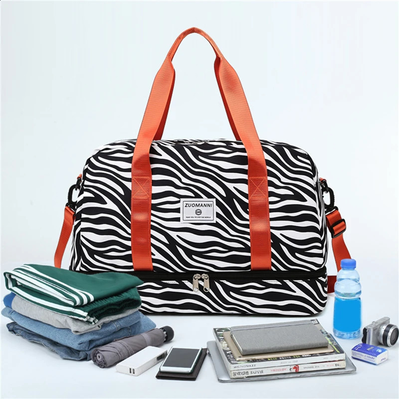 Fashion Waterproof Travel Fitness Bag Portable Nylon Women Sport Clothes Storage Pack Multifunction Dry Wet Separation Gym Pouch 240729