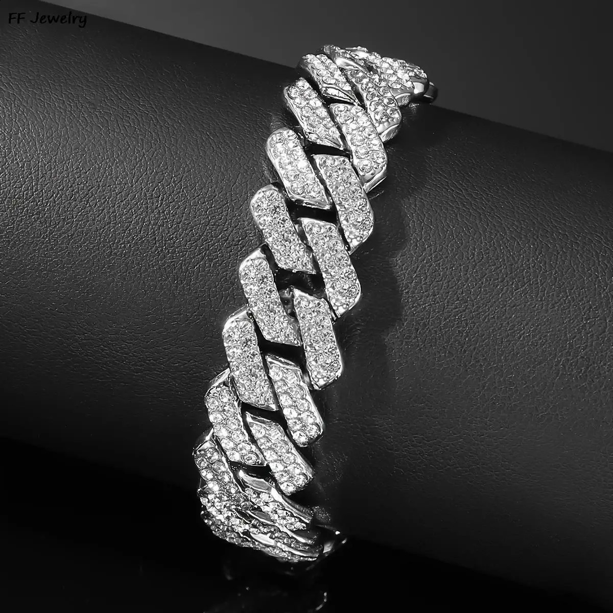 14mm Hip Hop Shiny Cuban Link Chain Bracelets Women Men Gold Color Rhinestone Iced Out Chain Bracelets Punk Wristband Jewelry 240717