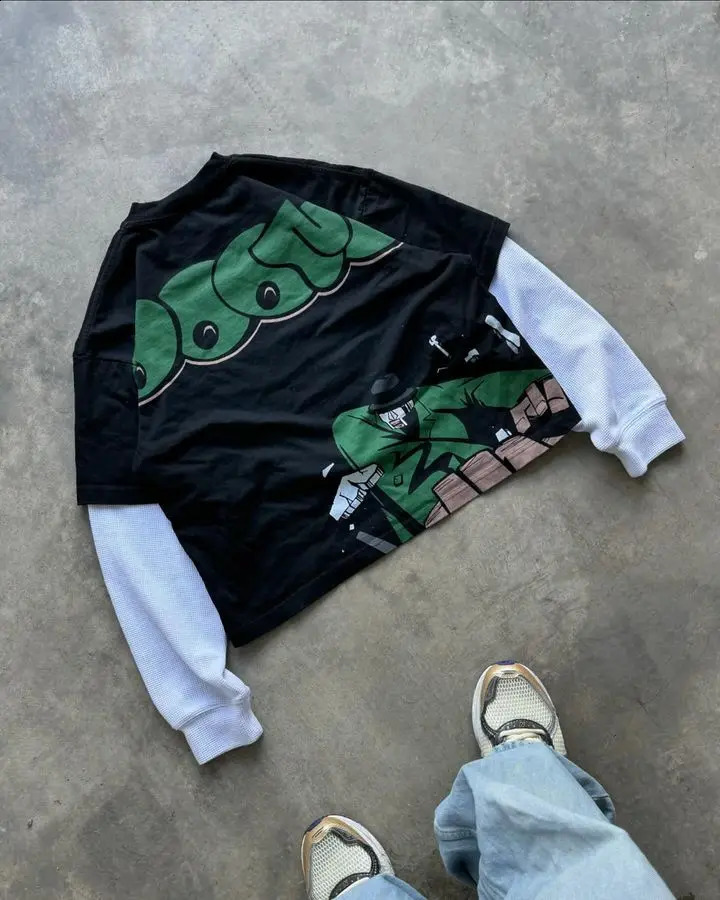 Street clothing Tshirt Y2K Gothic hiphop cartoon graphic letter printing oversized mens round neck cotton short sleeved top 240819