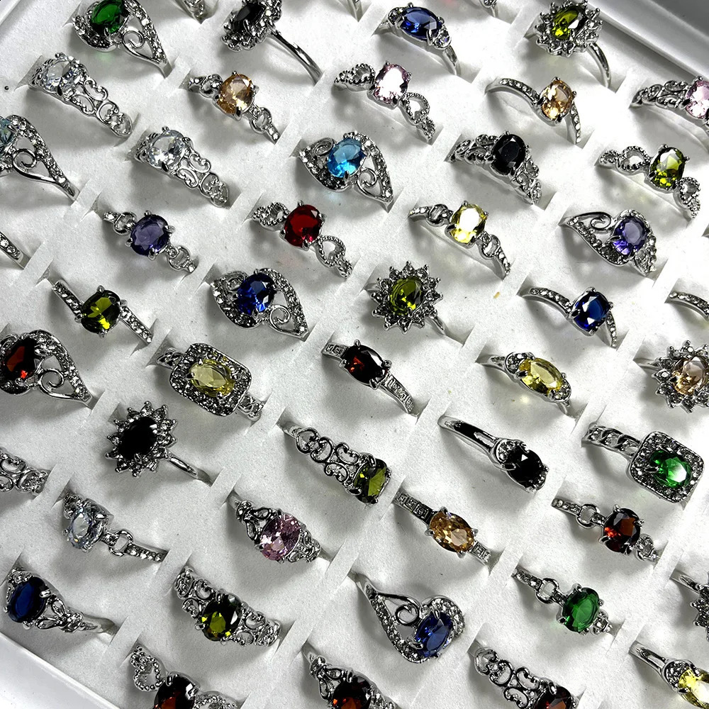50 fashionable multicolor zircon crystal silver plated rings suitable for womens jewelry bulk batch LR4216 240723