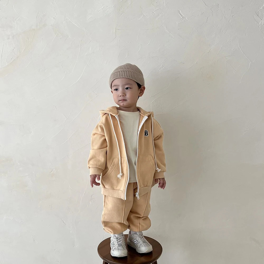 Korean INS Kids Boys Jogger Set Baby Boys Workout Jacket Hoodie Elastic Sweatpant Sets Full Zip Hooded Child Tracksuit 1-5Y 240718
