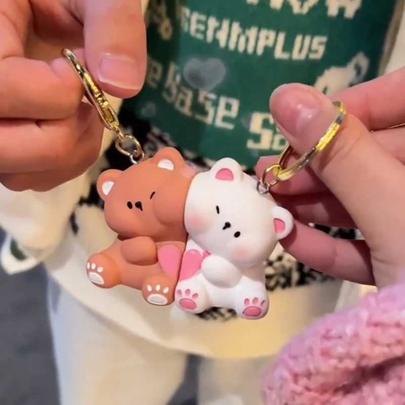 1Pair Cute Cartoon Love Bear Magnetic Suction Keychain Pendant Creative Bag Decoration Accessories Kawaii Couple Keyring GiftsL240729