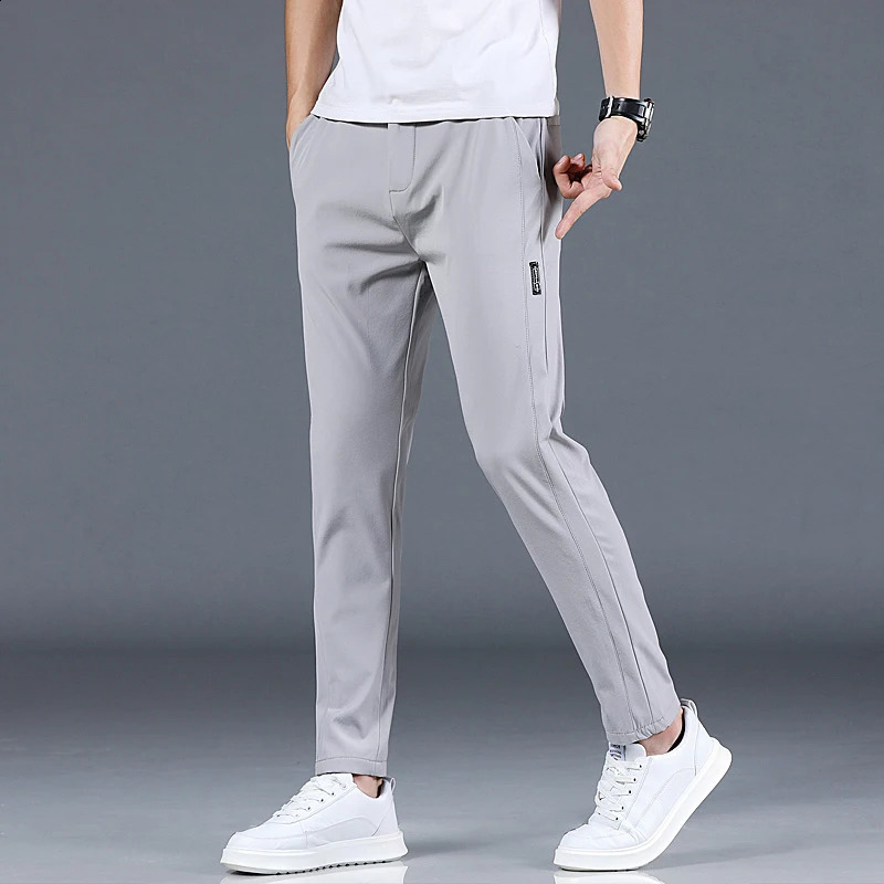 Spring and Autumn Mens Golf Slim Fit Pants High Quality Elastic Fashion Trend Versatile Casual Breathable Pants Three Colors 240729